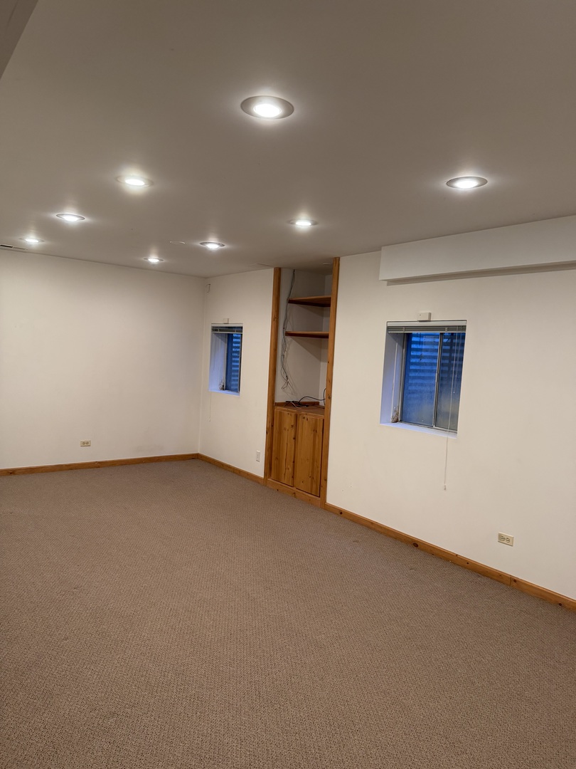 114 Woodbury Lane, Unit 114 Lake Bluff, IL 60044 - Photo 18 of 19