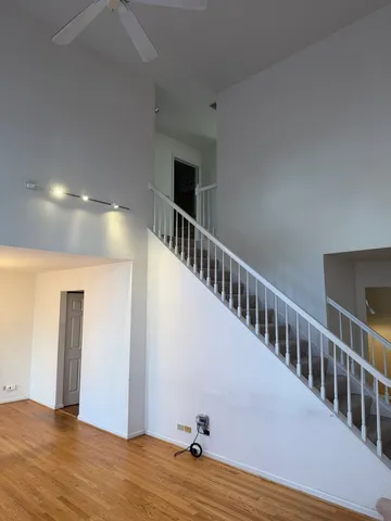 $3,250 | 114 Woodbury Lane, Unit 114, Lake Bluff, IL 60044