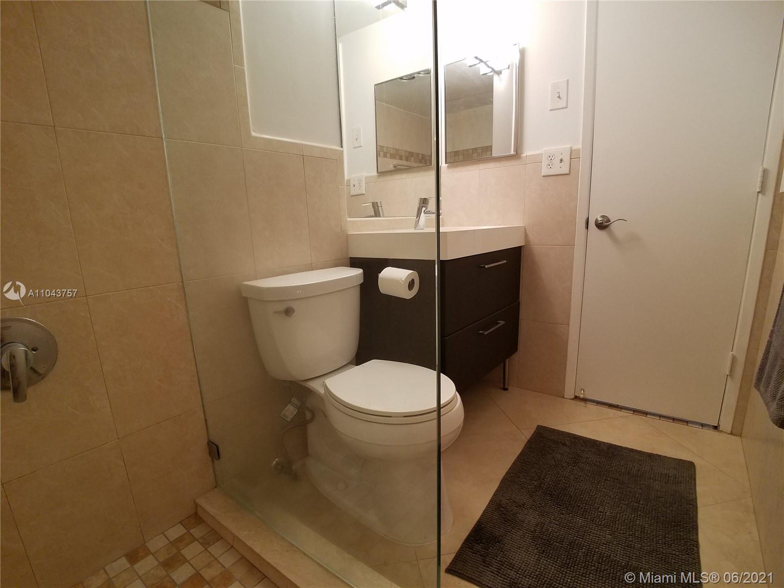 259 South Cypress Road, Unit 502 Pompano Beach, FL 33060 - Photo 4 of 27