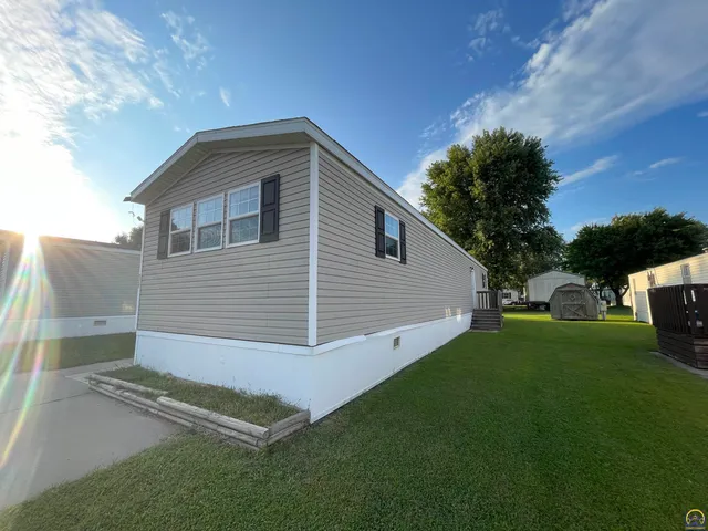 $37,000 | 1900 Northwest Lyman Road, Unit 272, Topeka, KS 66608