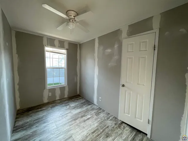 $37,000 | 1900 Northwest Lyman Road, Unit 272, Topeka, KS 66608