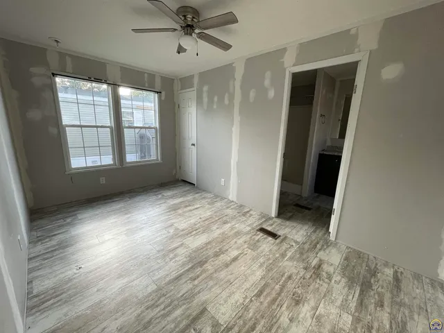 $37,000 | 1900 Northwest Lyman Road, Unit 272, Topeka, KS 66608