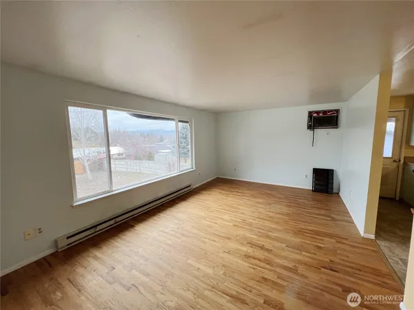 $177,500 | 728 Sunrise Drive, Omak, WA 98841