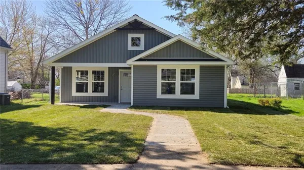 $295,000 | 315 West Cornhill Street, Cameron, MO 64429