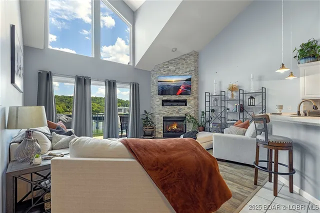 $389,000 | 298 Cedar Heights Drive, Unit 4A, Camdenton, MO 65020