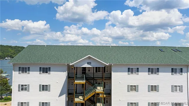 $389,000 | 298 Cedar Heights Drive, Unit 4A, Camdenton, MO 65020