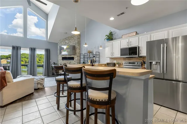 $389,000 | 298 Cedar Heights Drive, Unit 4A, Camdenton, MO 65020