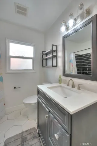 $939,999 | 4746 Obispo Avenue, Lakewood, CA 90712