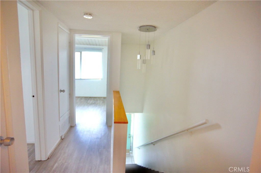 462 Seaward Road Corona del Mar, CA 92625 - Photo 19 of 25 HALL