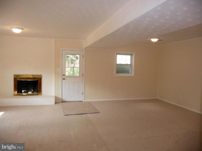 5709 Norton Road Alexandria, VA 22303 - Photo 22 of 30 Rec Room