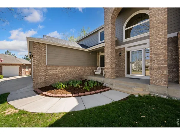 $975,000 | 1410 Wildrose Drive, Longmont, CO 80503
