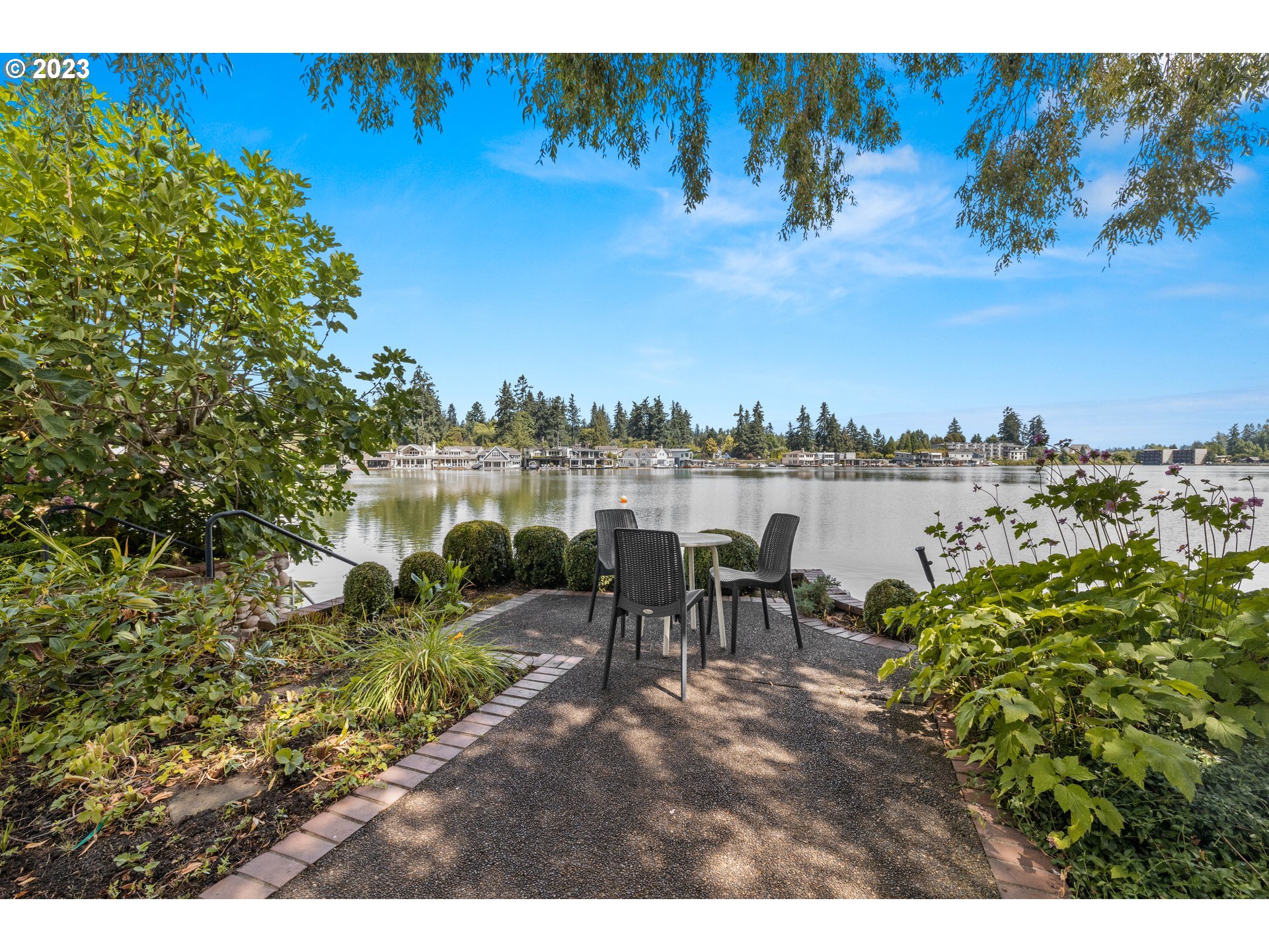547 North Shr Road Lake Oswego, OR 97034 - Photo 36 of 42 Gallery Image 36