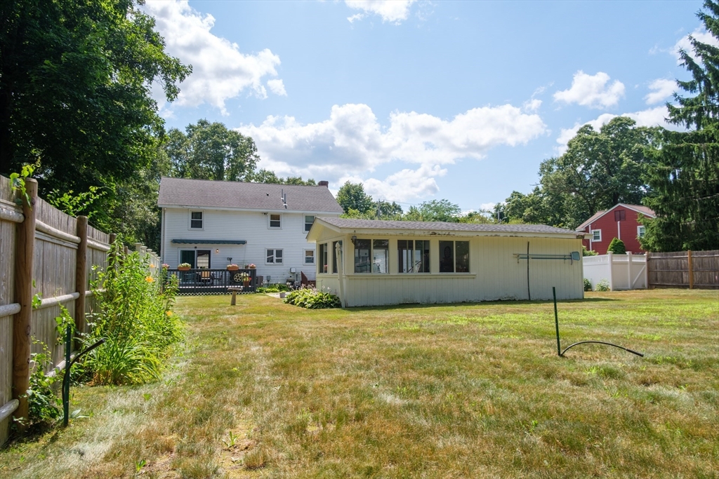 322 Framingham Road Marlborough, MA 01752 - Photo 21 of 26 Gallery Image 21