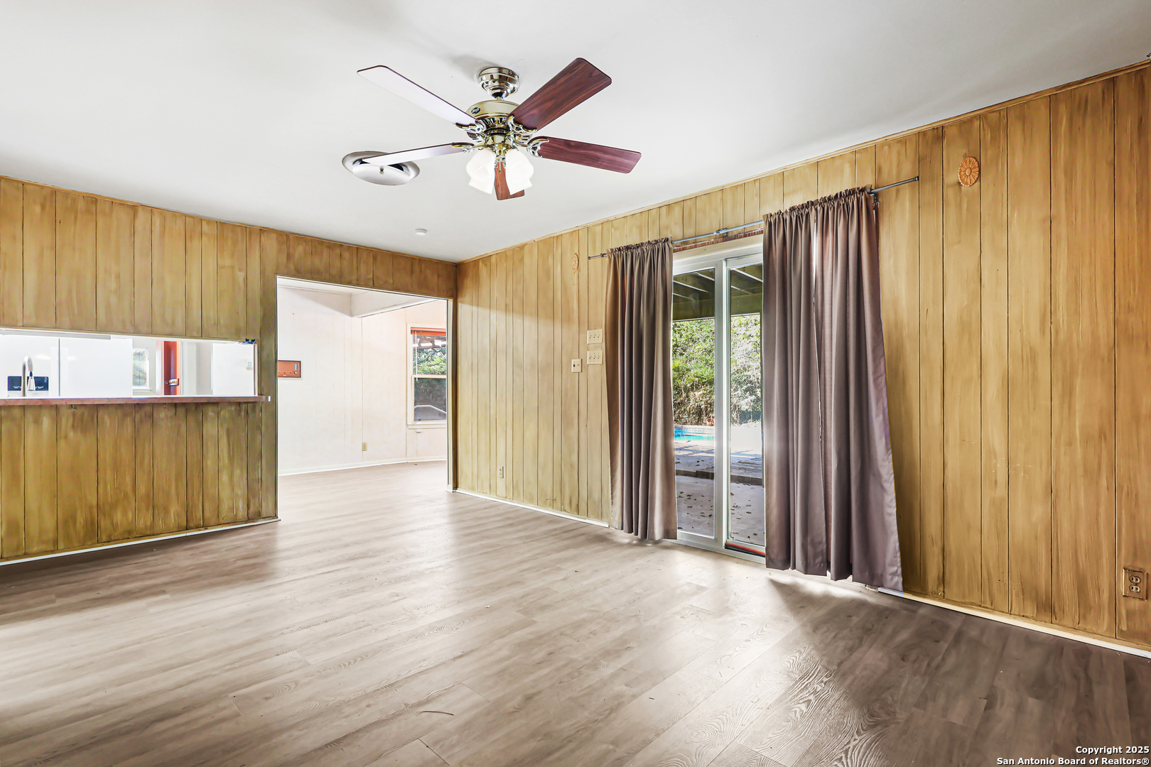 212 National Universal City, TX 78148 - Photo 19 of 36