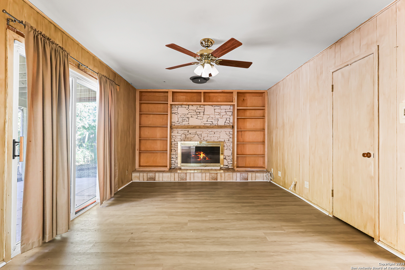 212 National Universal City, TX 78148 - Photo 21 of 36