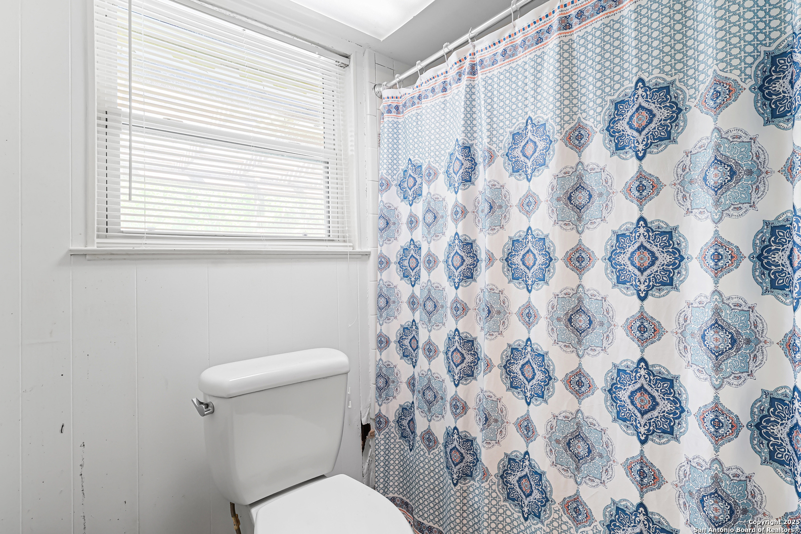 212 National Universal City, TX 78148 - Photo 27 of 36