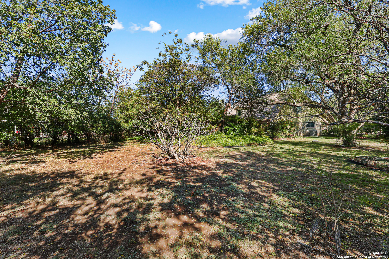 212 National Universal City, TX 78148 - Photo 32 of 36