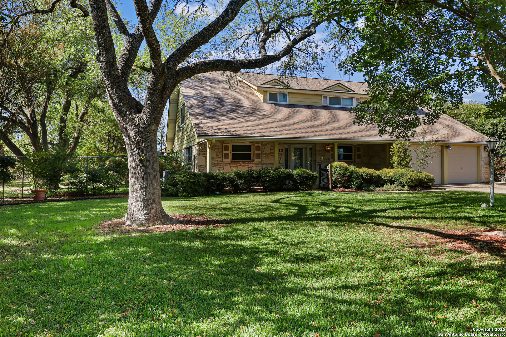 212 National Universal City, TX 78148 - Photo 5 of 36