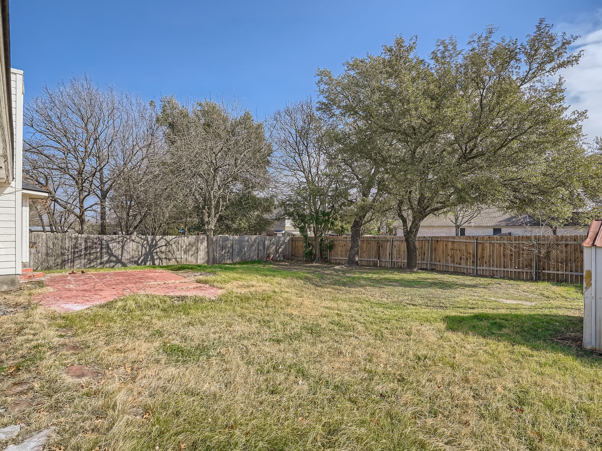 811 Canyon Bend Road Pflugerville, TX 78660 - Photo 11 of 11 a view of a yard with a house