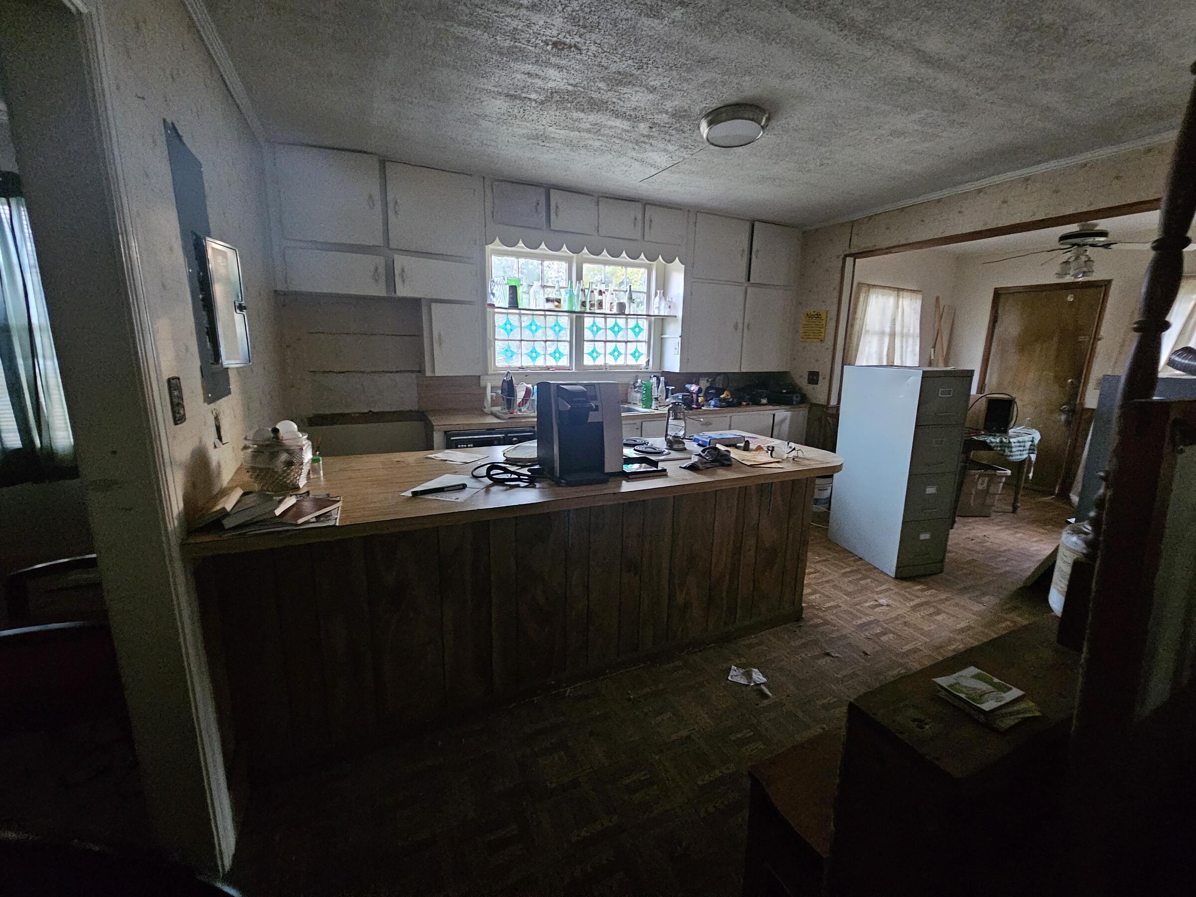901 State Rd S-38-225 Orangeburg, SC 29115 - Photo 9 of 19 20240902_185750
