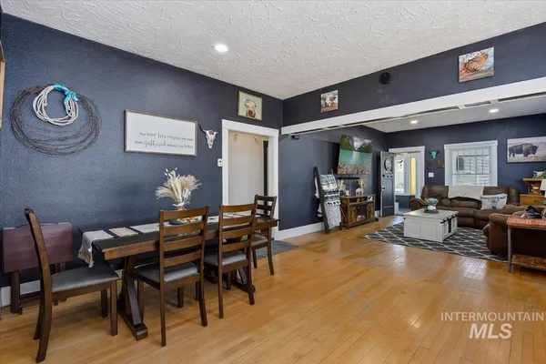 $299,999 | 1141 Main Street, Gooding, ID 83330