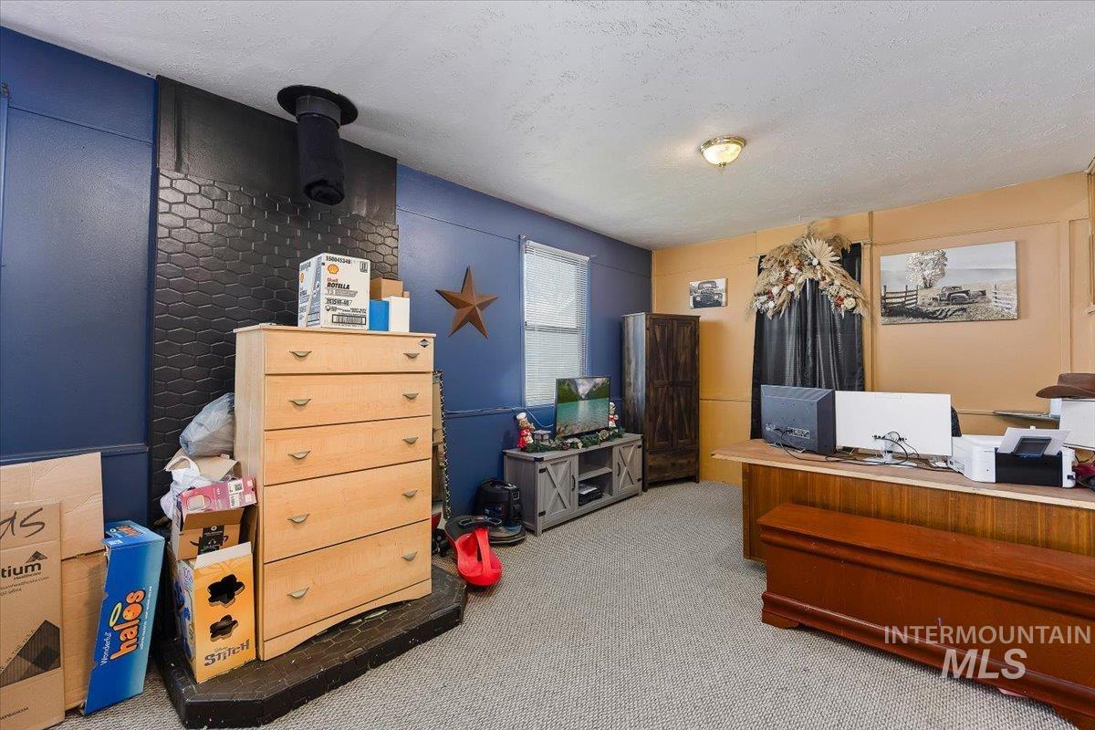 1141 Main Street Gooding, ID 83330 - Photo 24 of 36