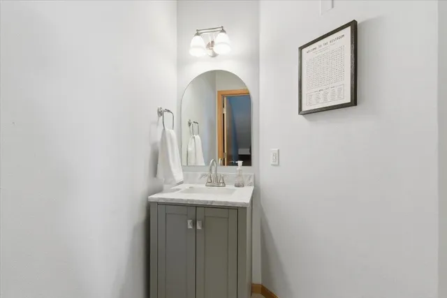 $349,900 | 14 S Gardens, Fitchburg, WI 53711