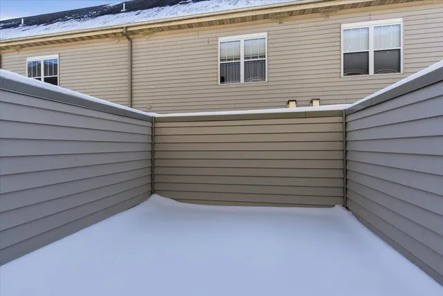 $349,900 | 14 S Gardens, Fitchburg, WI 53711