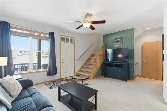 $349,900 | 14 S Gardens, Fitchburg, WI 53711