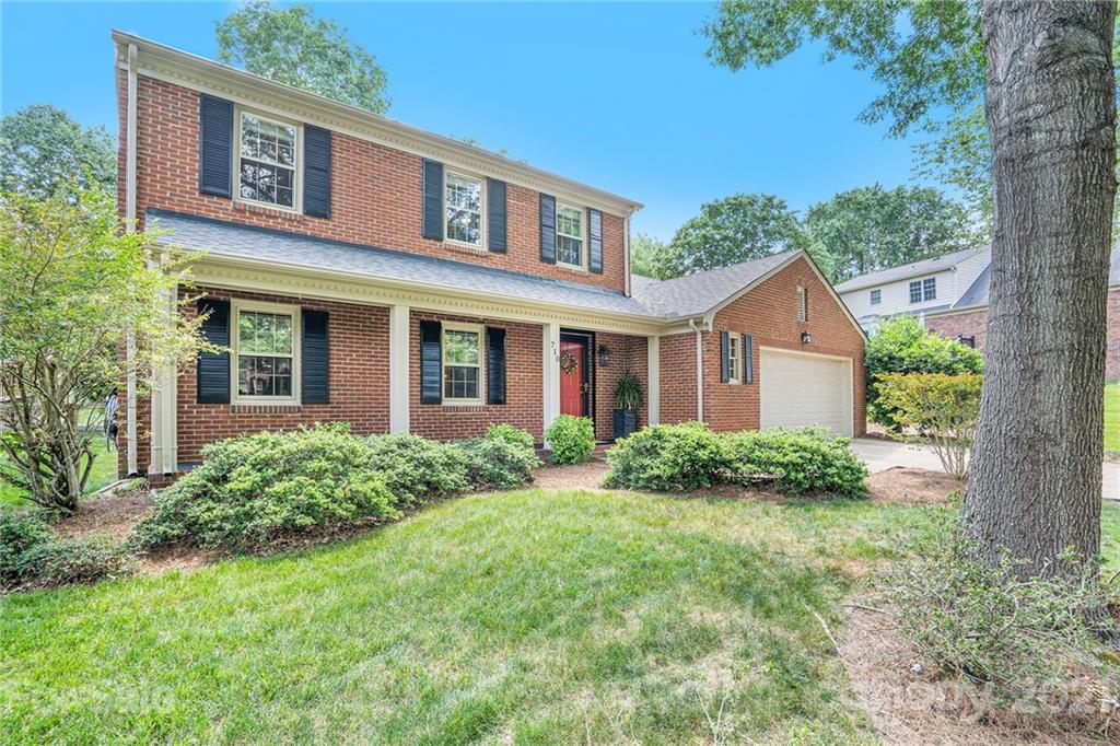 710 Fredricksburg Road Matthews, NC 28105 - Photo 2 of 36 Gallery Image 2