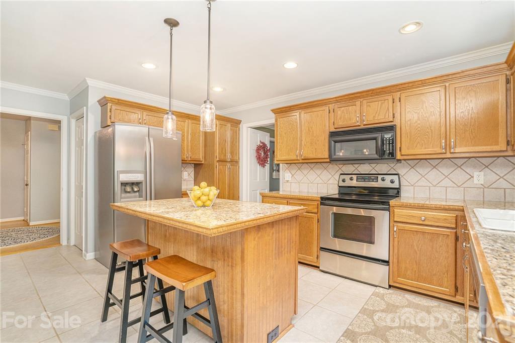 710 Fredricksburg Road Matthews, NC 28105 - Photo 13 of 36 Gallery Image 13
