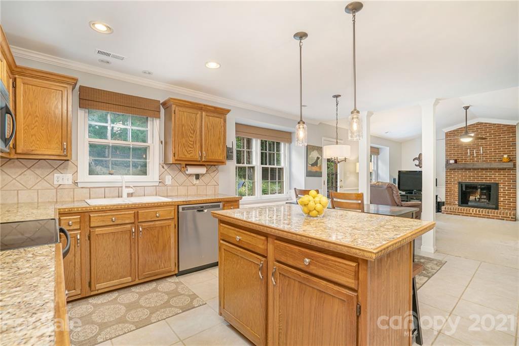 710 Fredricksburg Road Matthews, NC 28105 - Photo 16 of 36 Gallery Image 16