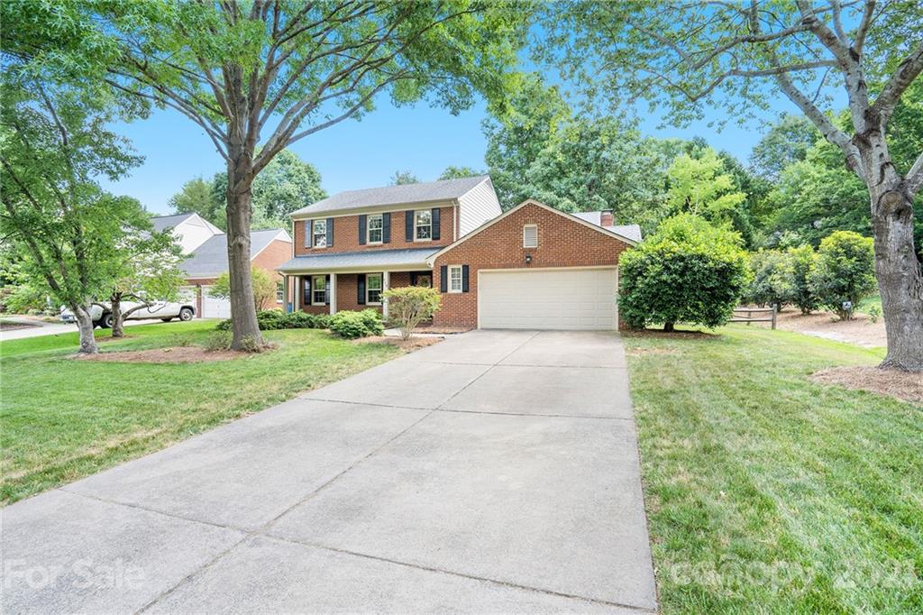 710 Fredricksburg Road Matthews, NC 28105 - Photo 4 of 36 Gallery Image 4