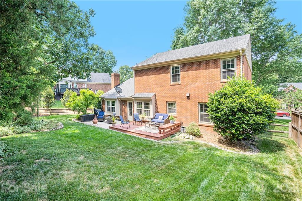 710 Fredricksburg Road Matthews, NC 28105 - Photo 33 of 36 Gallery Image 33