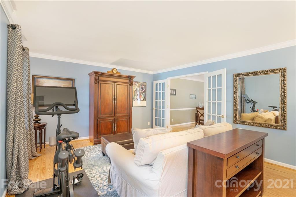 710 Fredricksburg Road Matthews, NC 28105 - Photo 7 of 36 Gallery Image 7