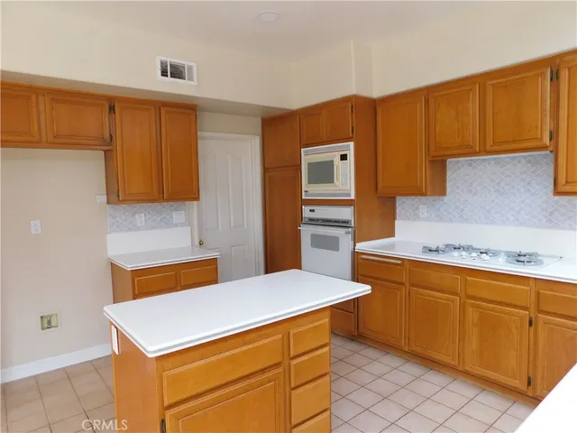 $3,399 | 24362 Lenox Lane, Murrieta, CA 92562