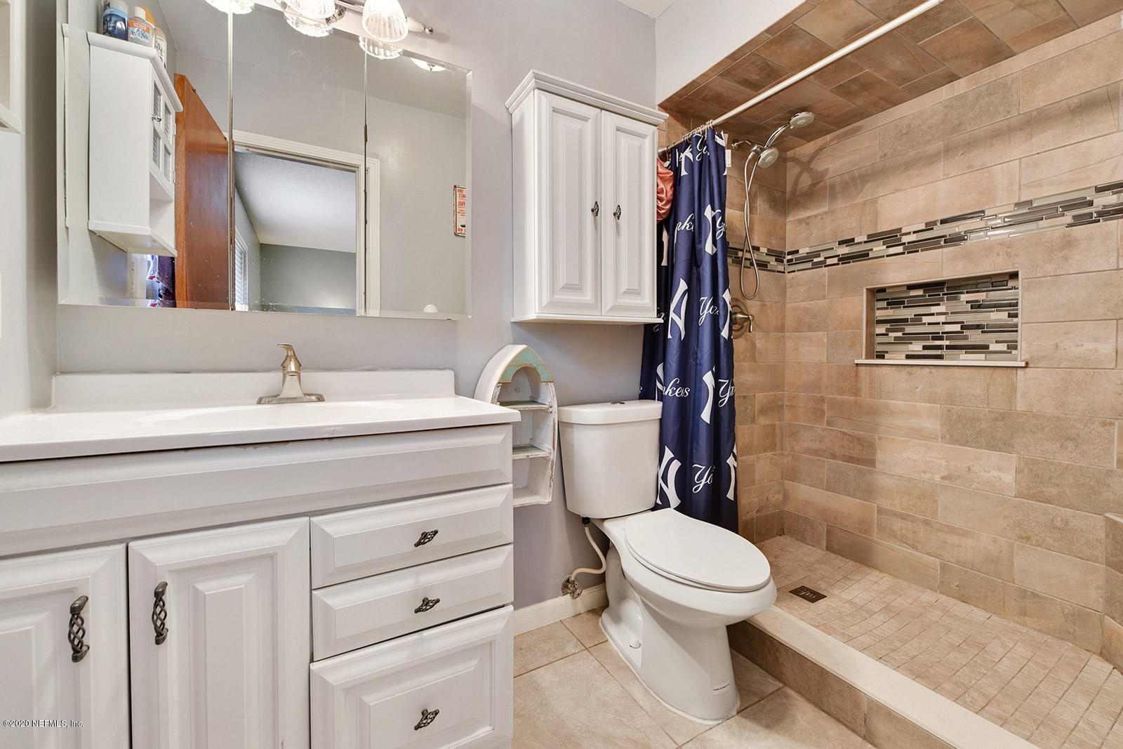 63 Robin Road Orange Park, FL 32073 - Photo 18 of 26 017_1600x1067_mls_1600x1067