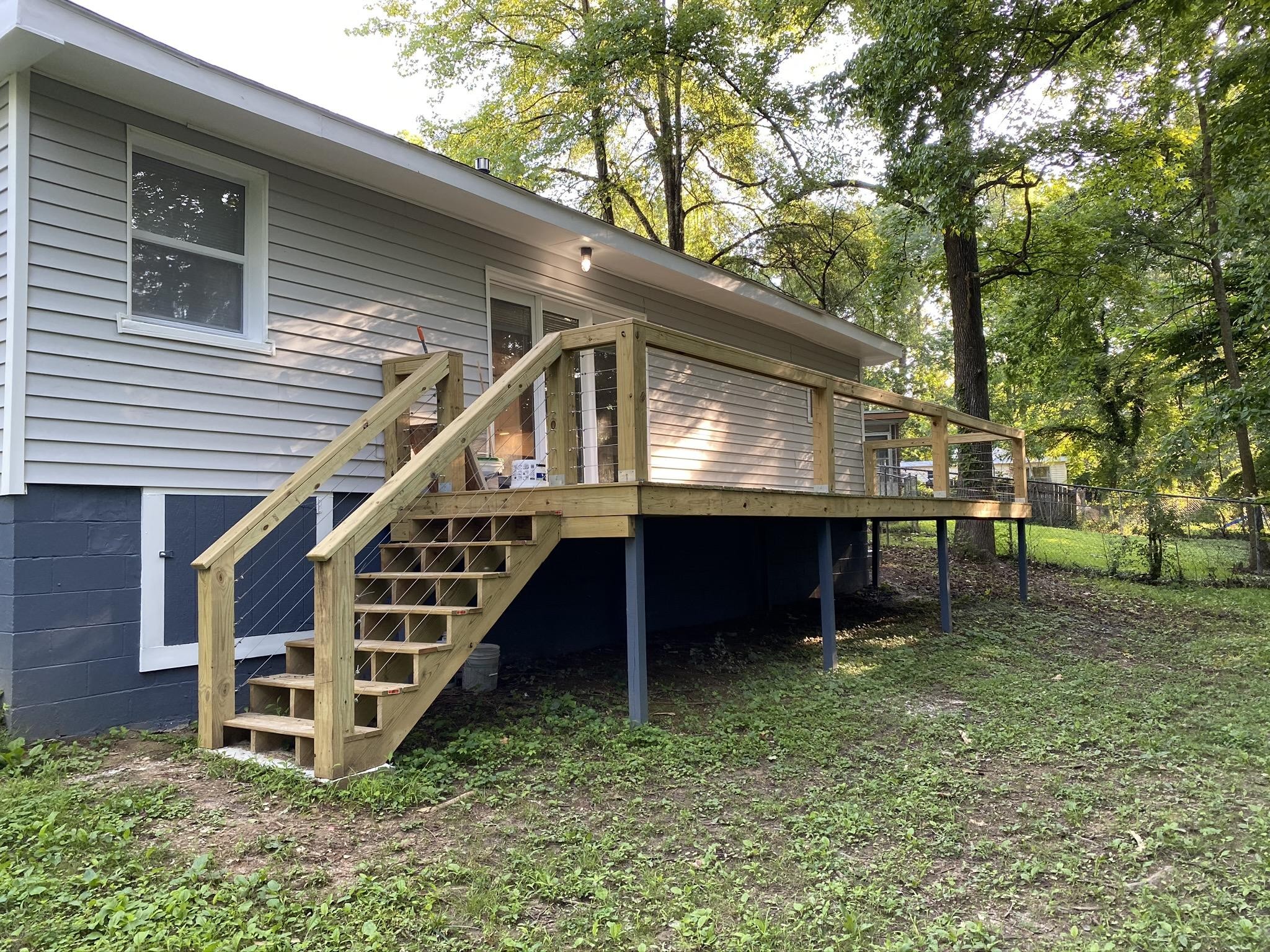 138 Parsons Road Oak Ridge, TN 37830 - Photo 24 of 25 a view of a house with a yard