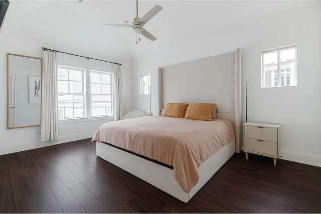 $2,990 | 10760 Craighead Drive, Houston, TX 77025