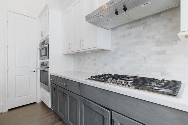 $2,990 | 10760 Craighead Drive, Houston, TX 77025