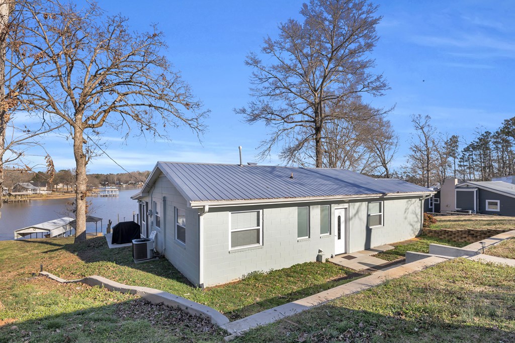 807 State Rd S-30-286 Cross Hill, SC 29332 - Photo 4 of 32 Gallery Image 4