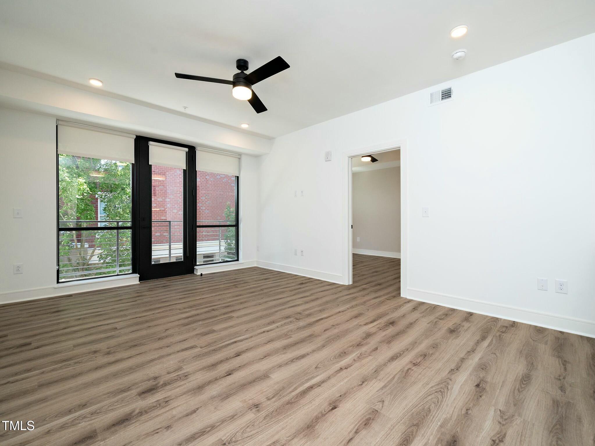 615 West Peace Street, Unit 304 Raleigh, NC 27605 - Photo 6 of 36