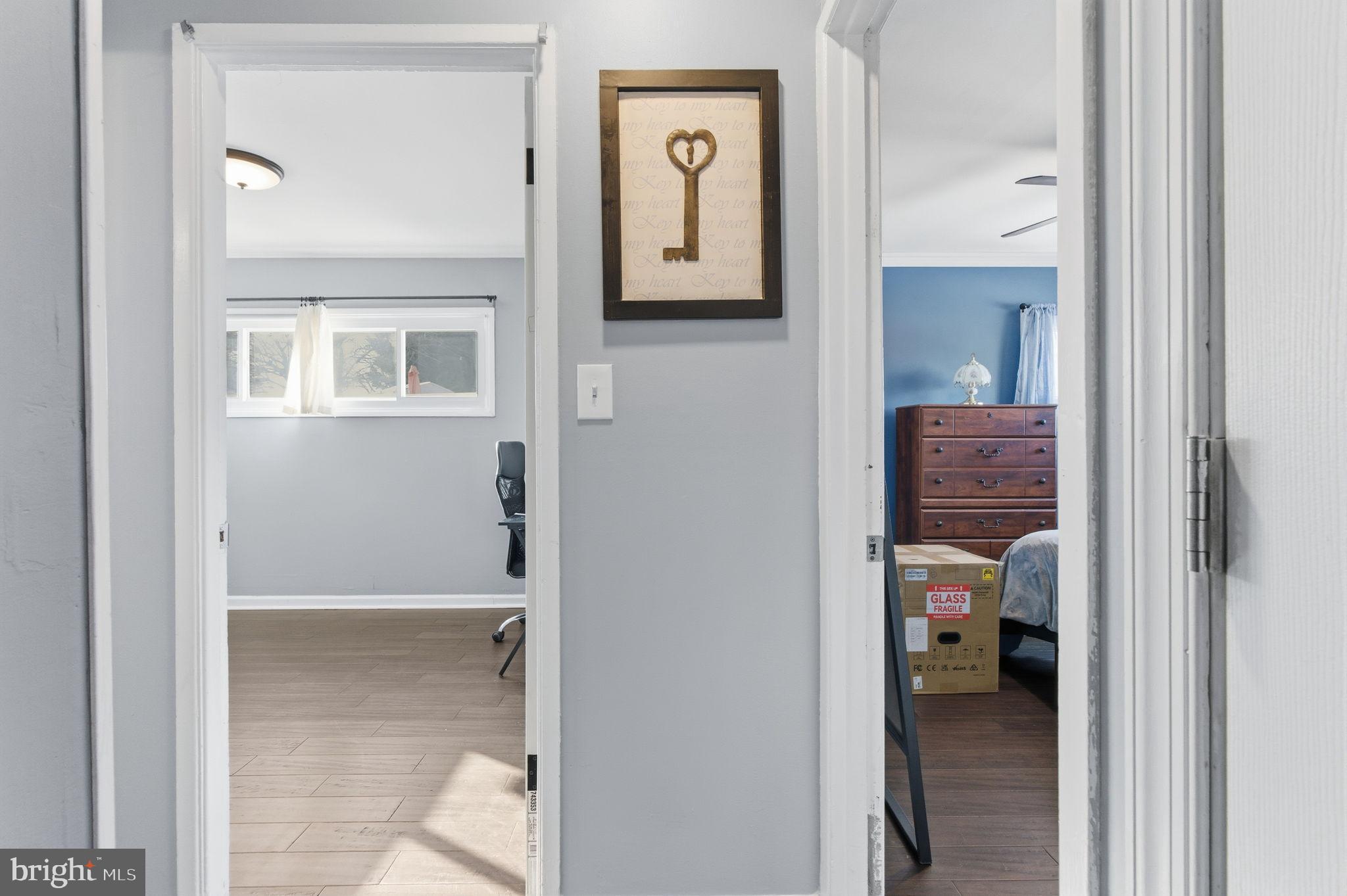 44 Cactus Road Levittown, PA 19057 - Photo 13 of 29 a en suite bathroom with a toilet