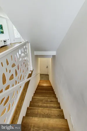 a view of entryway
