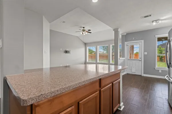 $3,200 | 19415 Bronte Springs Court, Richmond, TX 77407