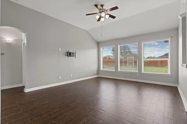 $3,200 | 19415 Bronte Springs Court, Richmond, TX 77407