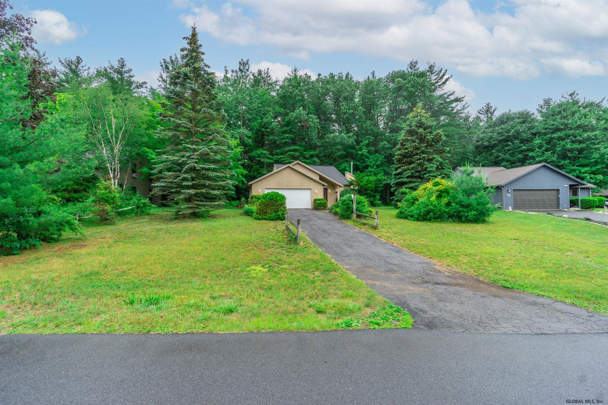 40 Meadow Rue Place Malta, NY 12020 - Photo 3 of 36 Photo 3