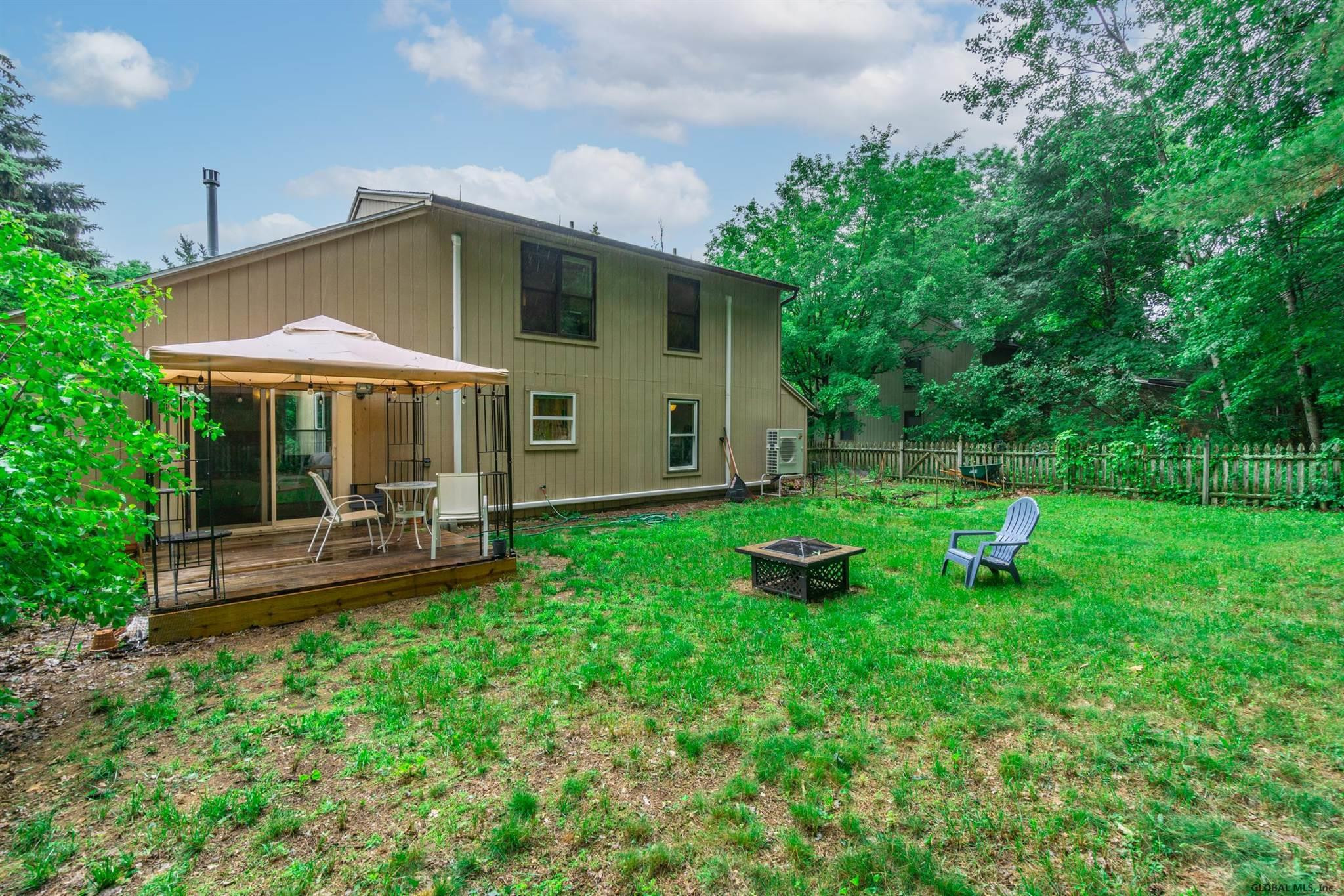 40 Meadow Rue Place Malta, NY 12020 - Photo 34 of 36 Photo 34
