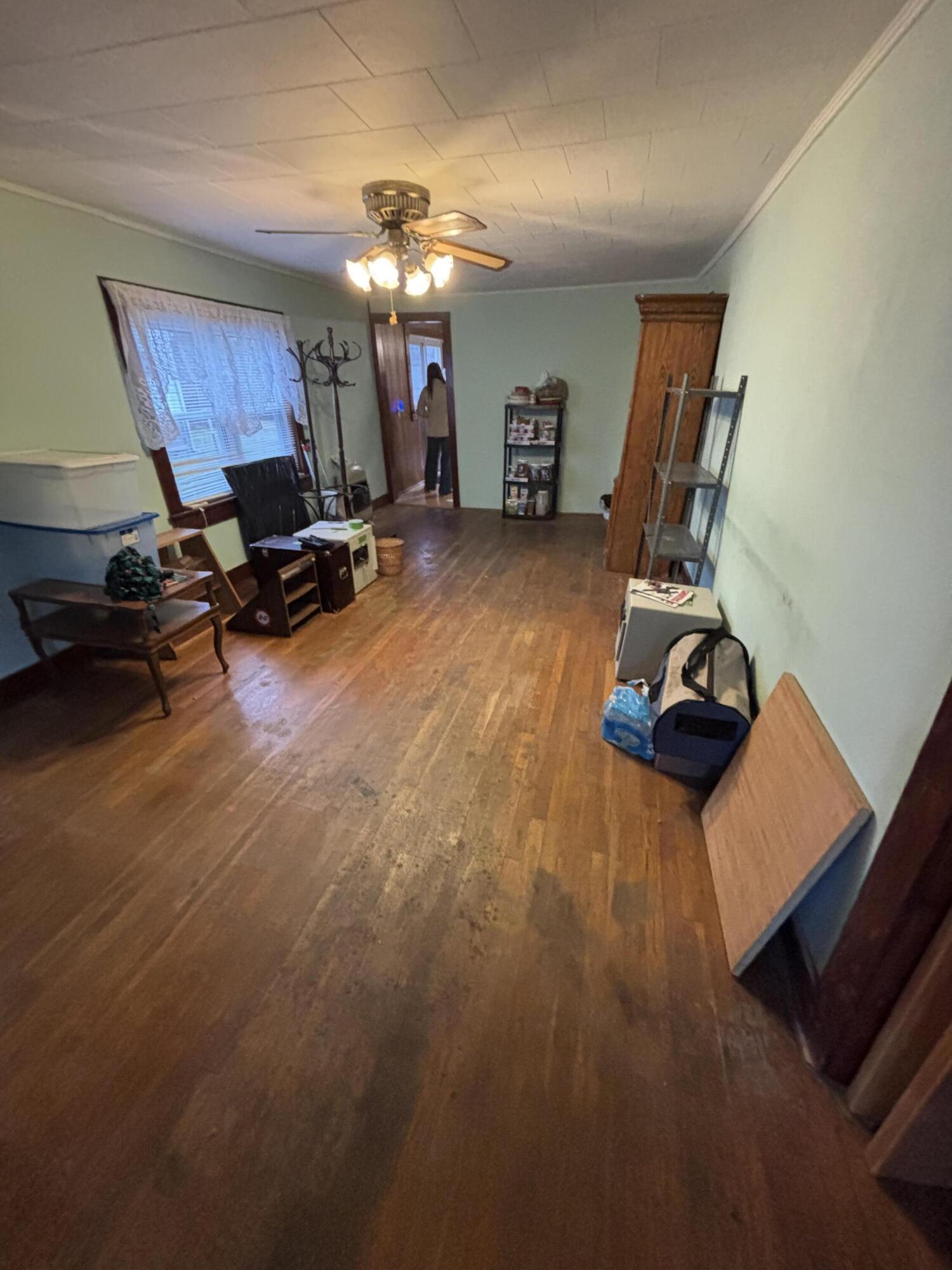 876 Dillon Street Pulaski, VA 24301 - Photo 8 of 20 a view of a room with gym equipment