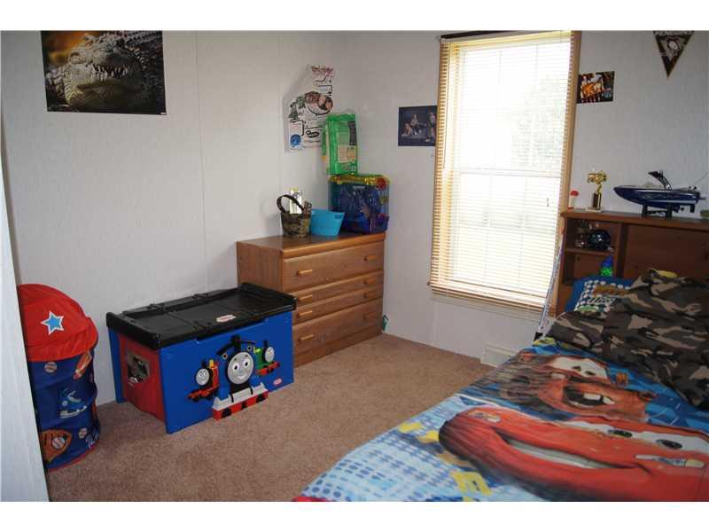 816 North 4th Street Apollo, PA 15613 - Photo 11 of 23 Bedroom.